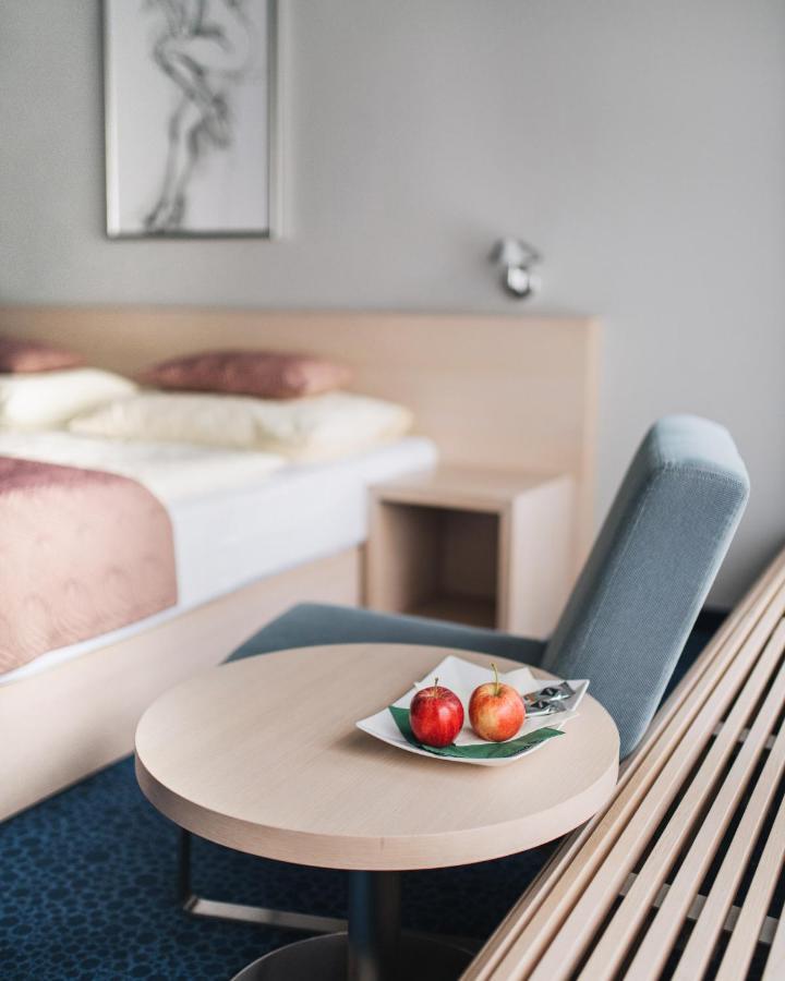 Hotel Split Kadan Luaran gambar