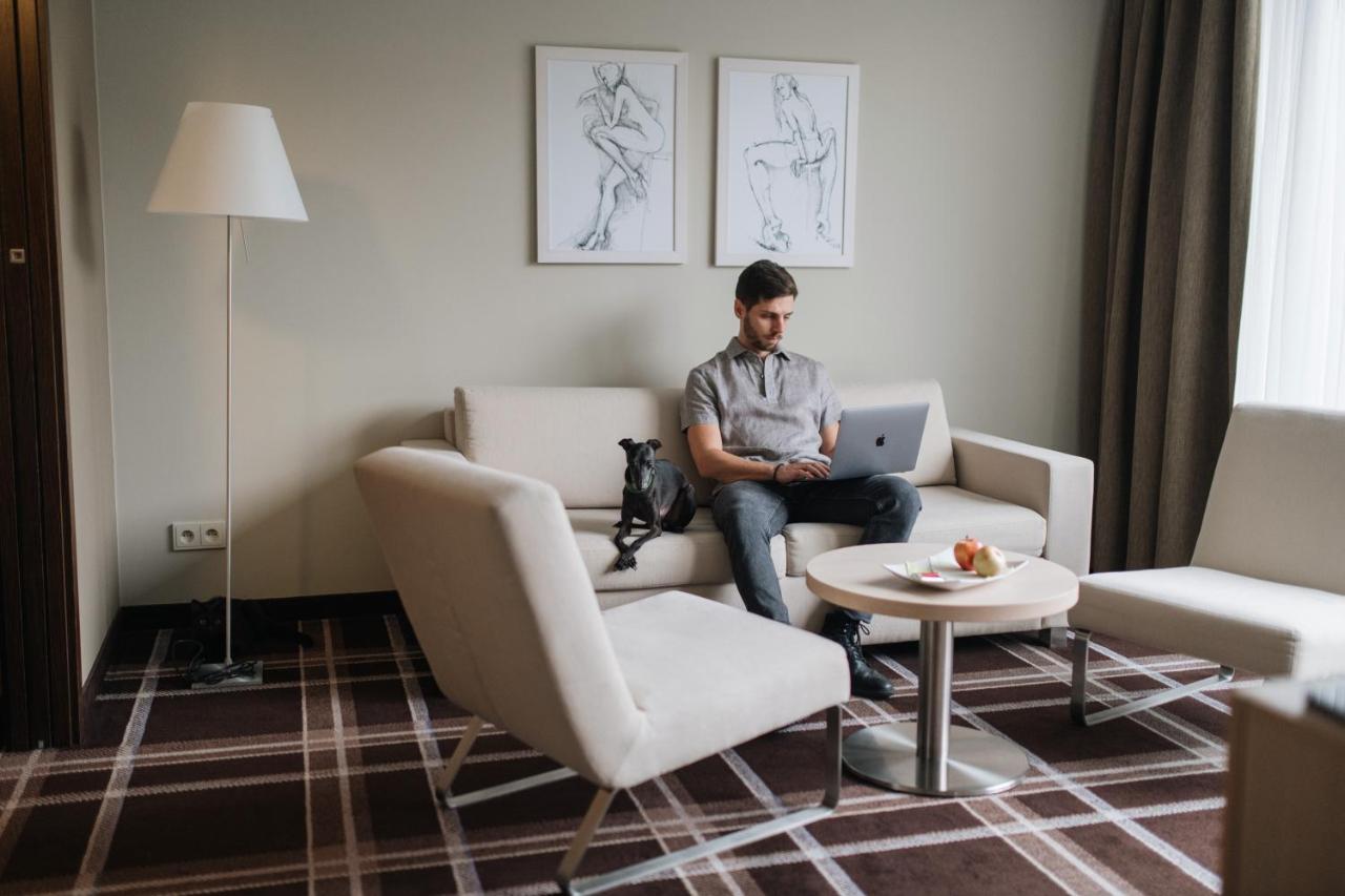 Hotel Split Kadan Luaran gambar
